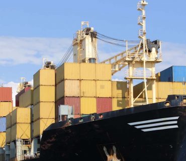 Does Your Melbourne Company Need Help Navigating the Murky Waters of Ocean Freight?